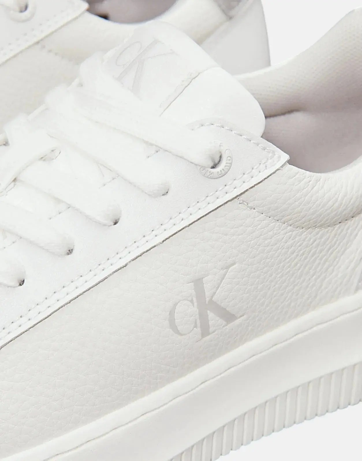 Calvin Klein Chunky Cupsole MG Low White Sneakers - Subwear