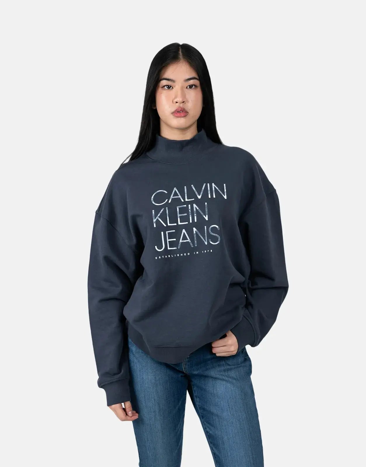 Calvin Klein Embroidered Institutional Sweatshirt - Subwear