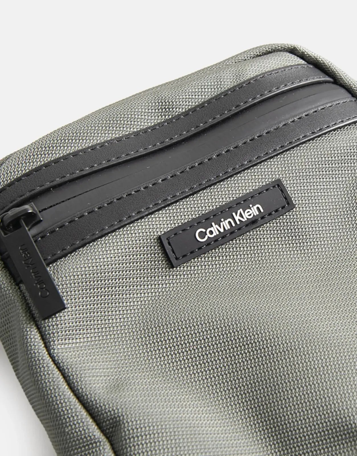 Calvin Klein Essential Reporter XS Bag - Subwear