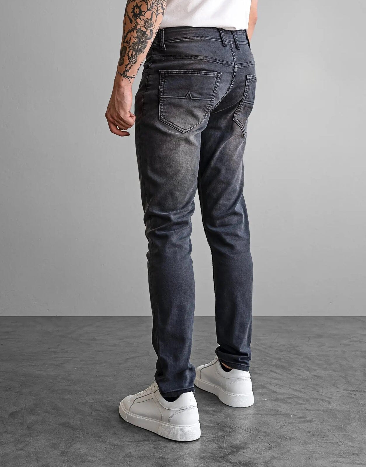 Fade Iconic Carbon Black Jeans - Subwear