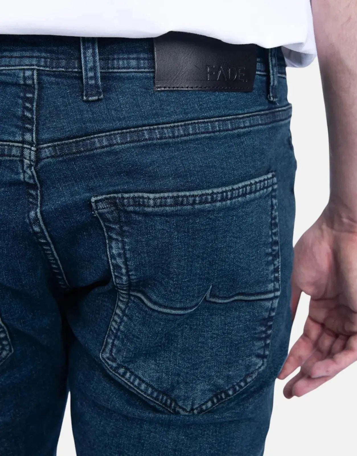 Fade Essential Dark Wash Slim Tapered Jeans - Subwear