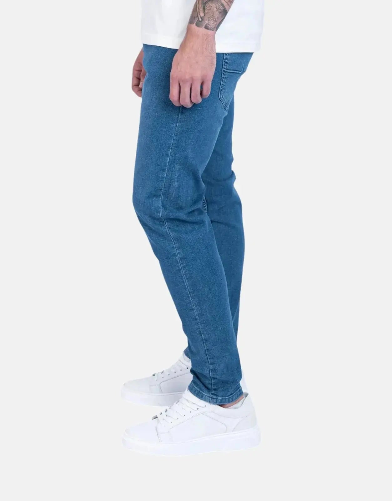 Fade Essential Mid Wash Slim Tapered Jeans - Subwear
