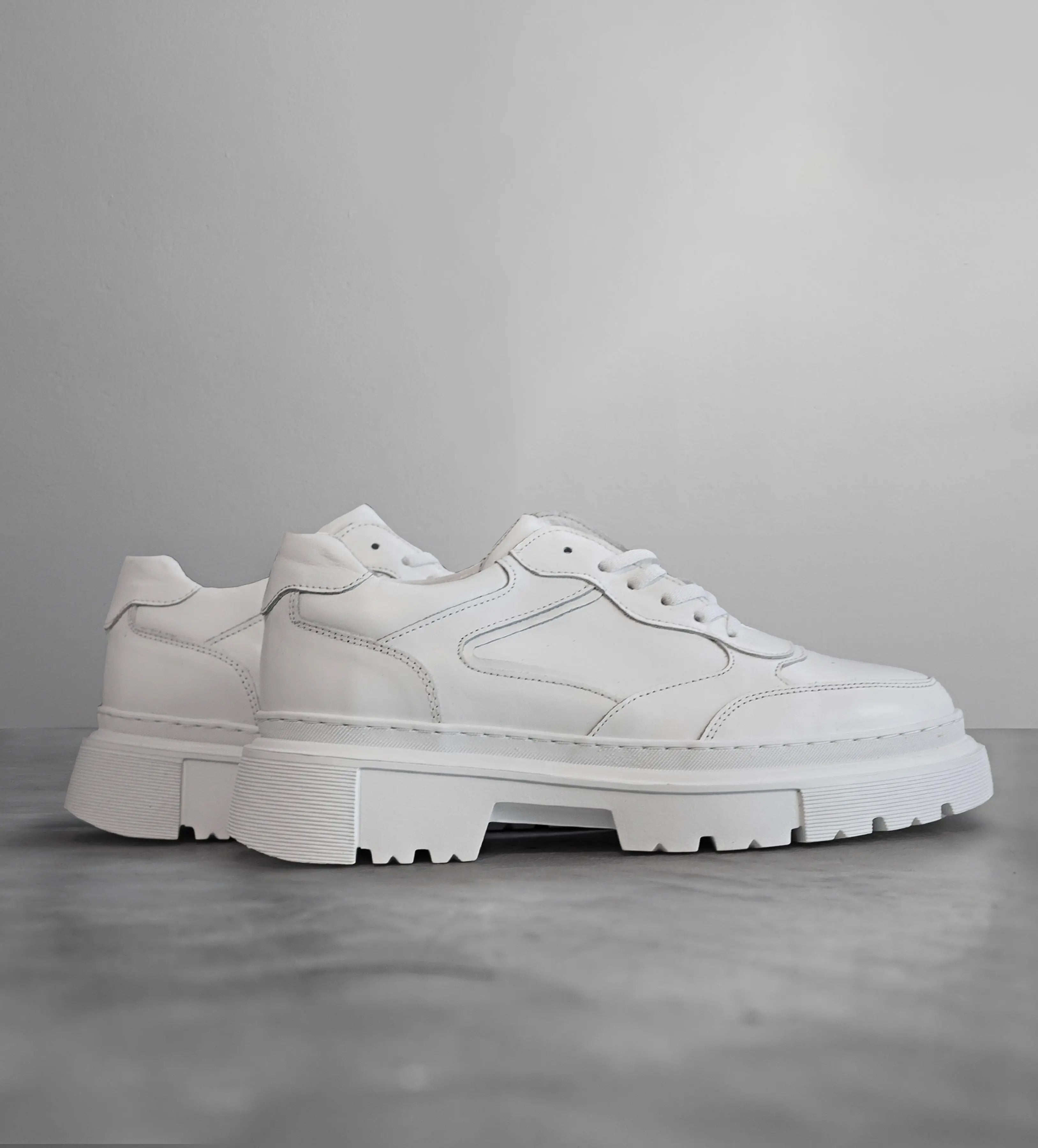 Fade Form White Sneakers - Subwear