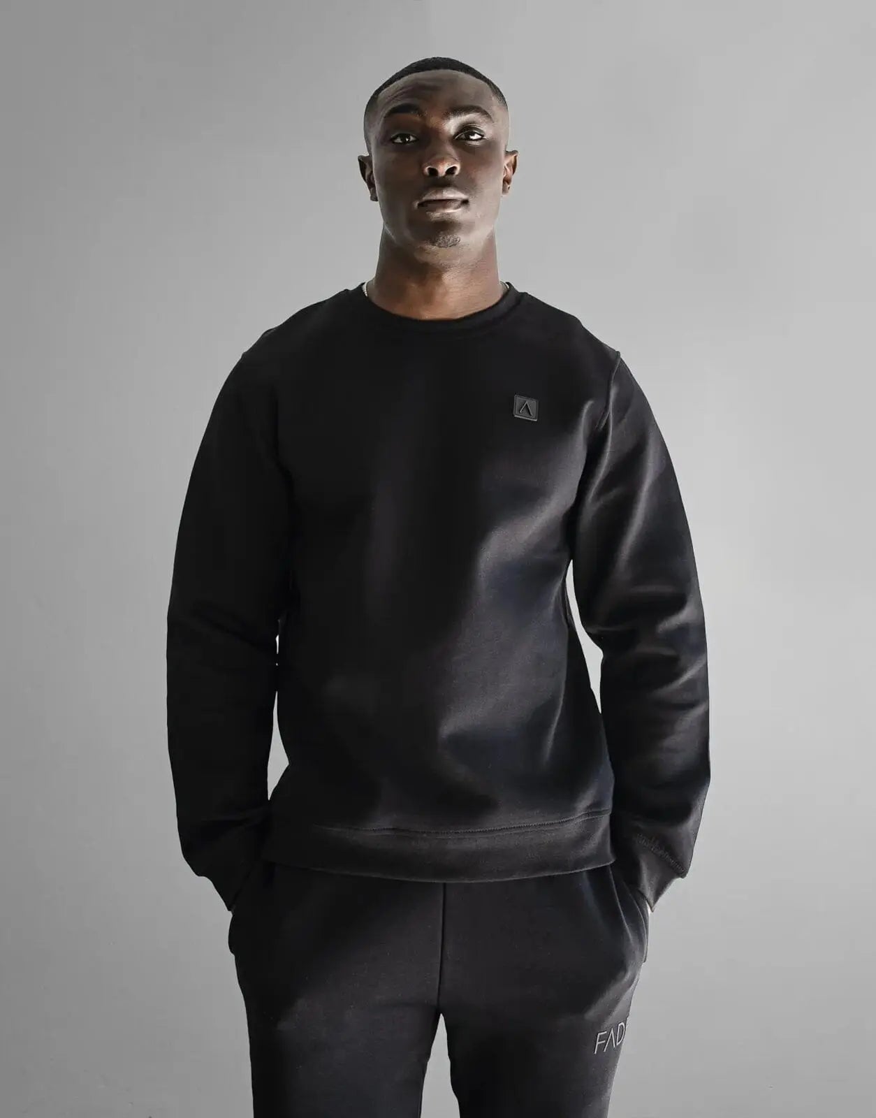 Fade Iconic Black Sweatshirt - Subwear