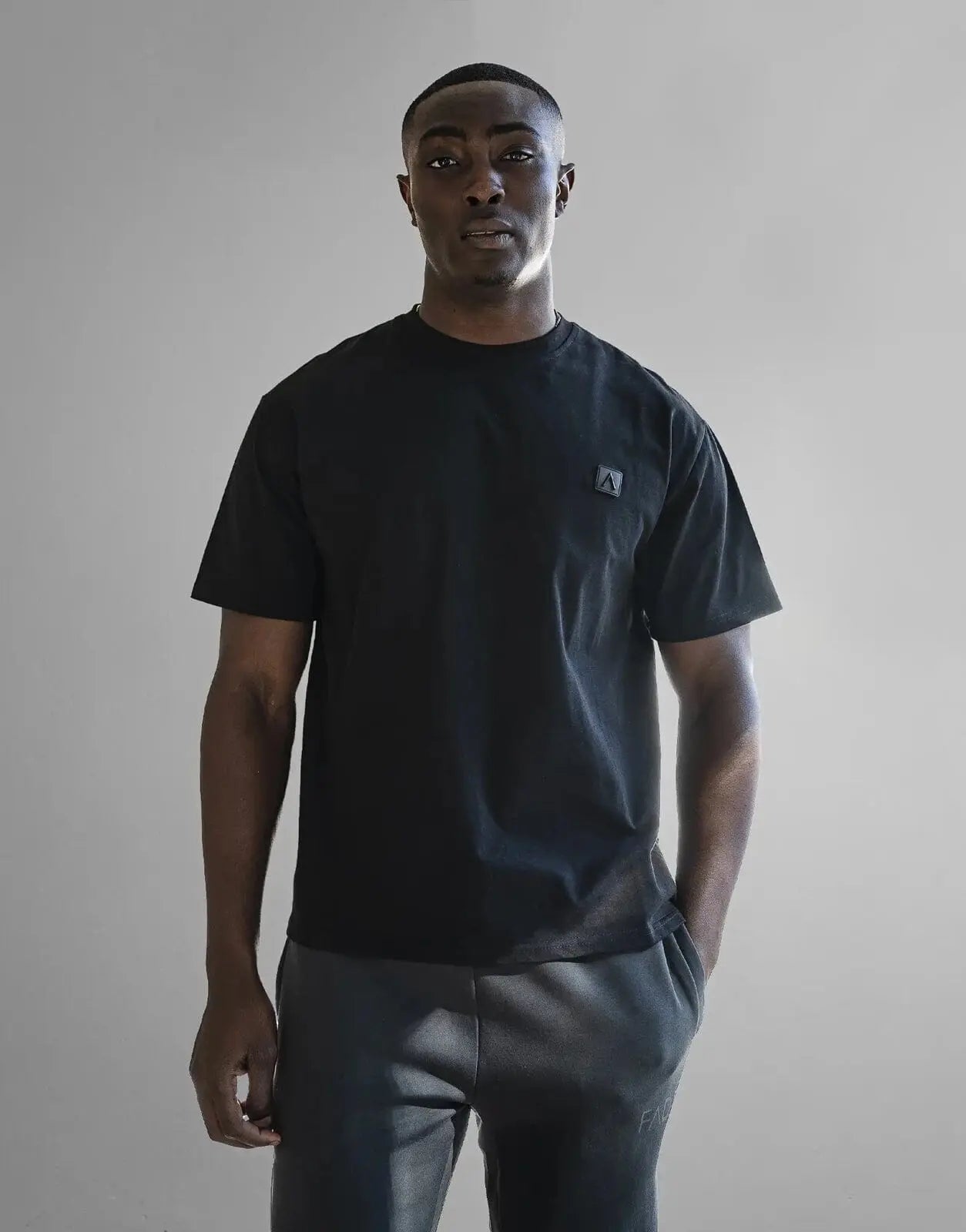Fade Iconic Boxy Black T-Shirt - Subwear