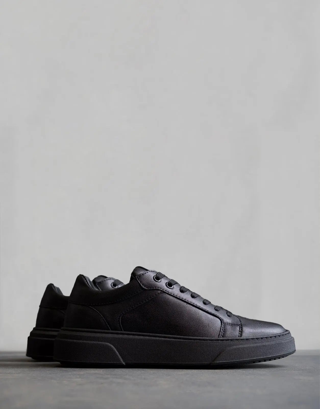 Fade Iconic II Black Sneaker - Subwear