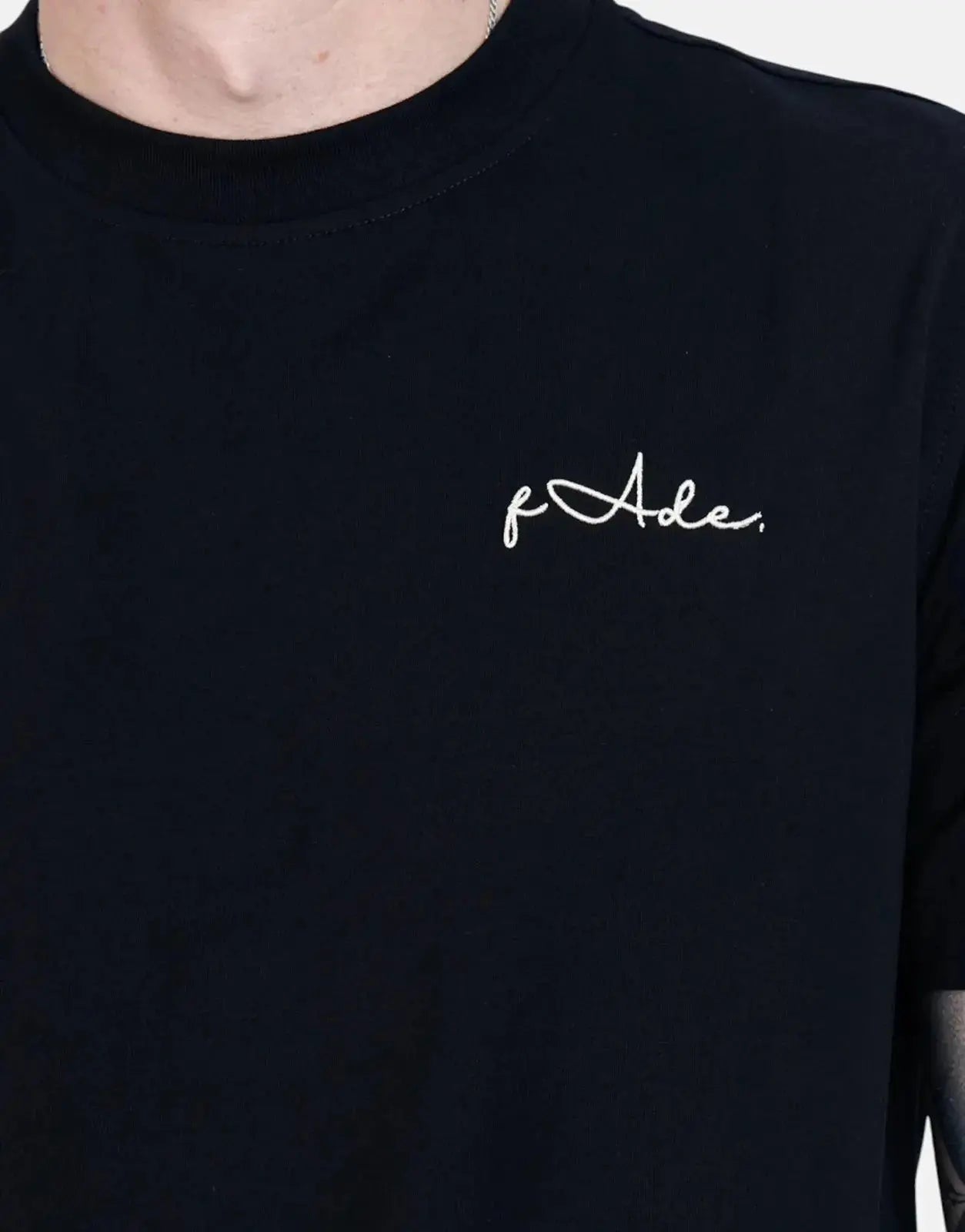 Fade Signature Slim Black T-Shirt - Subwear