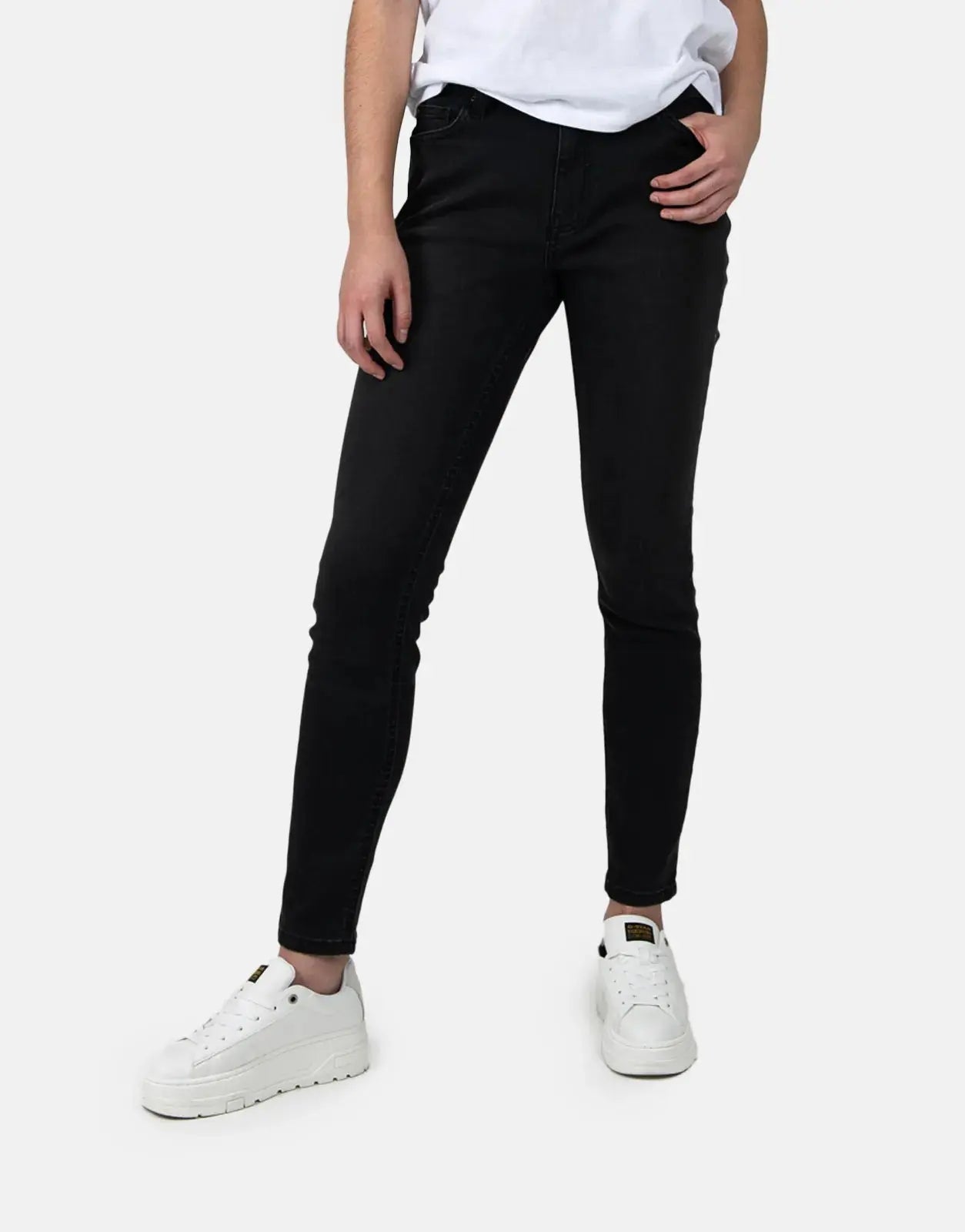 Guess Novak SA Curve Mid Rise Jeans BWS - Subwear