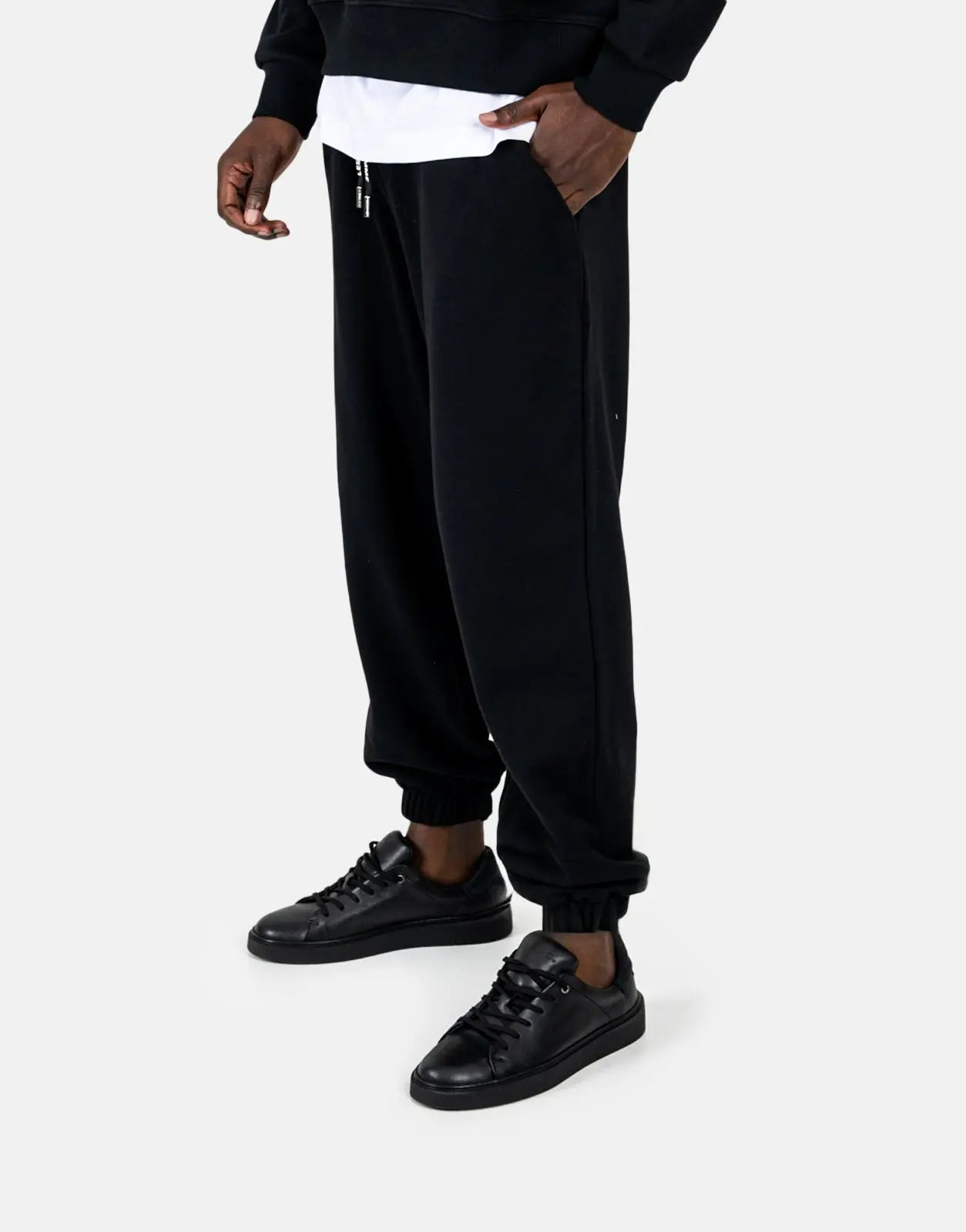 Les Hommes Black Sweatpants - Subwear