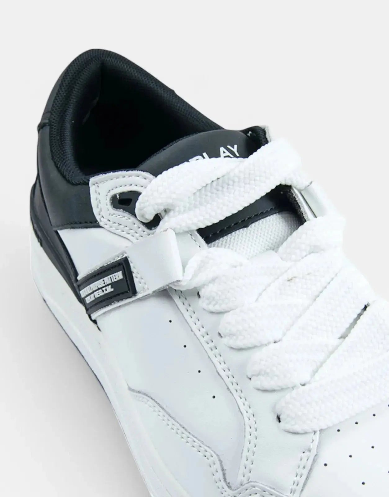 Replay Cross Type L White/Black Sneakers - Subwear