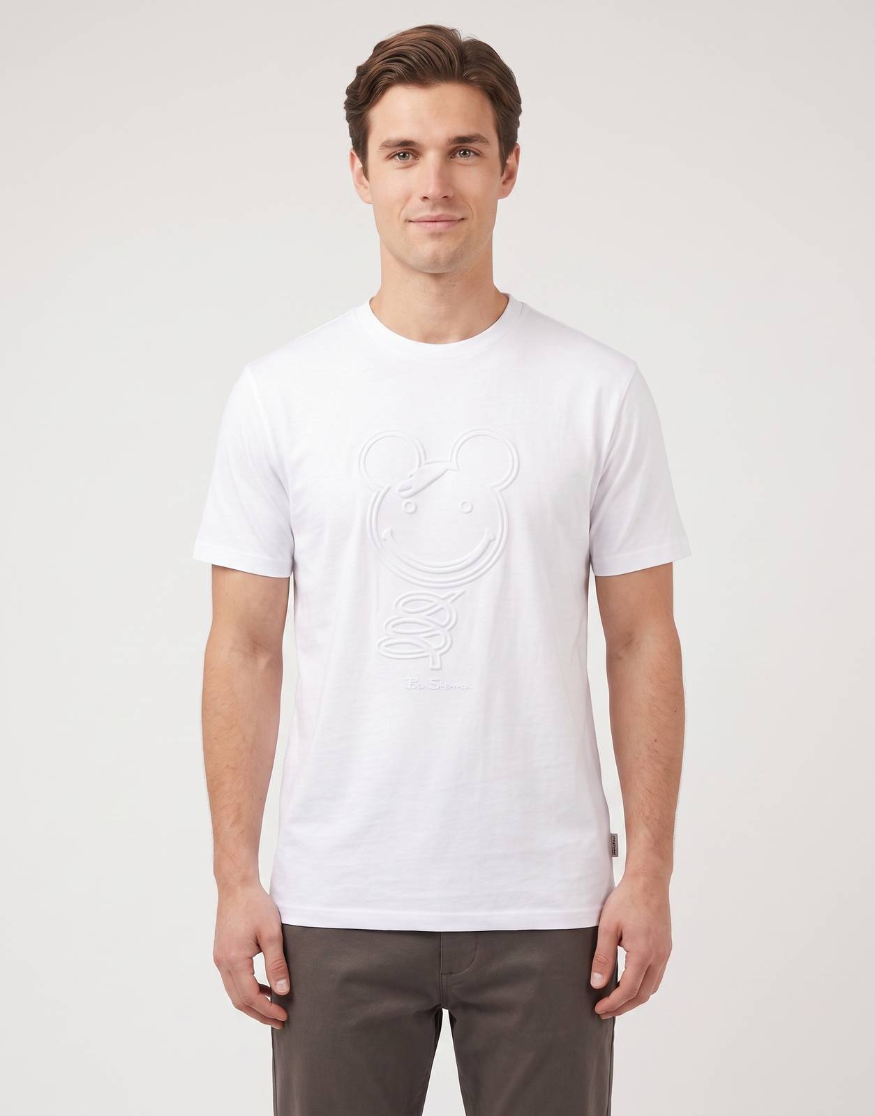 Ben Sherman 3D Embossed Bear 260G White T-Shirt, a men's white crew neck tee with a textured 3D embossed bear design on the