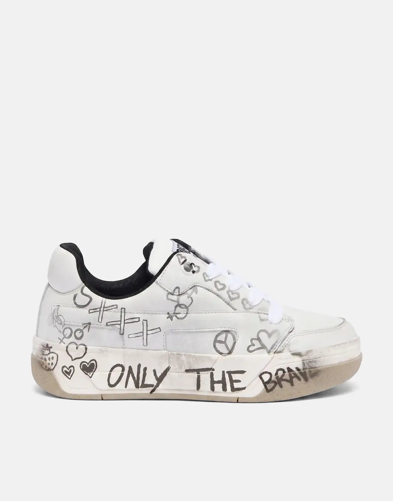 Diesel D-Ollie Low Sneakers HA419 in white with black graffiti print details and a distressed sole, side view.