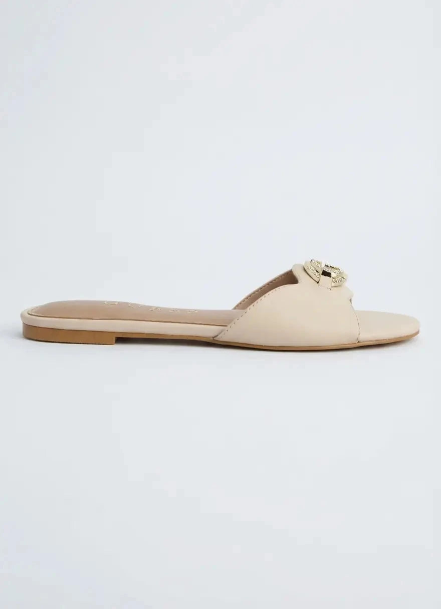 Guess Tashcy Ivory Sandals - Subwear
