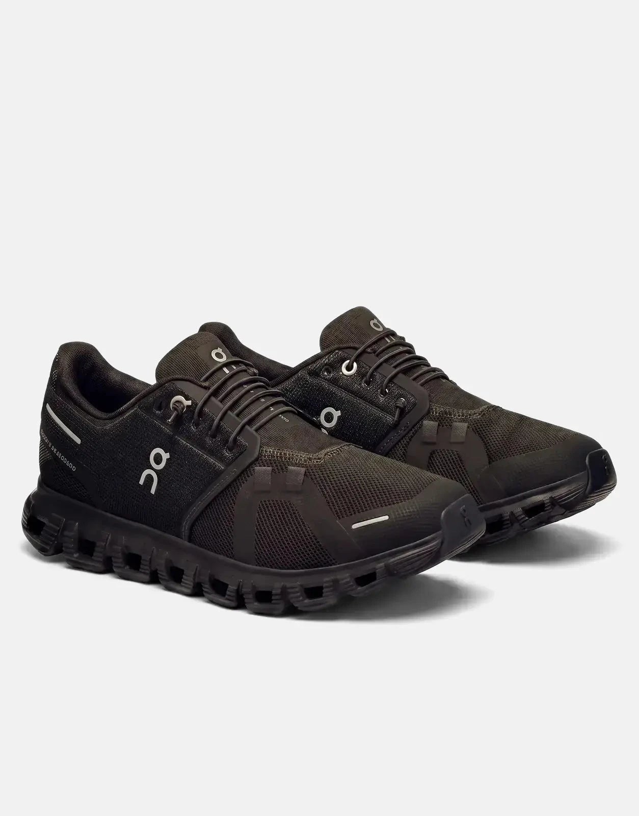 On Women's Cloud 6 Black Sneakers - Subwear