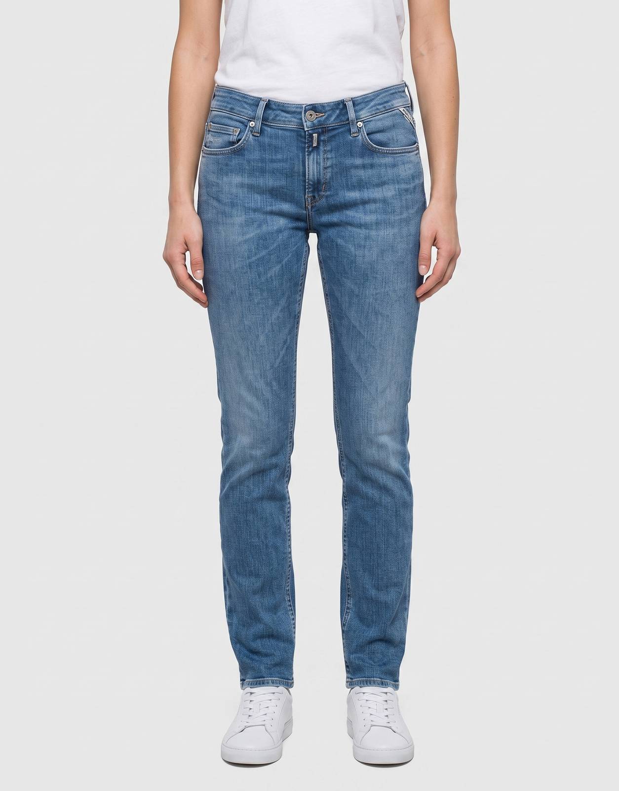 Replay Ladies New Luz Jeans in a medium blue wash, crafted from soft denim, presented in a flat lay style.