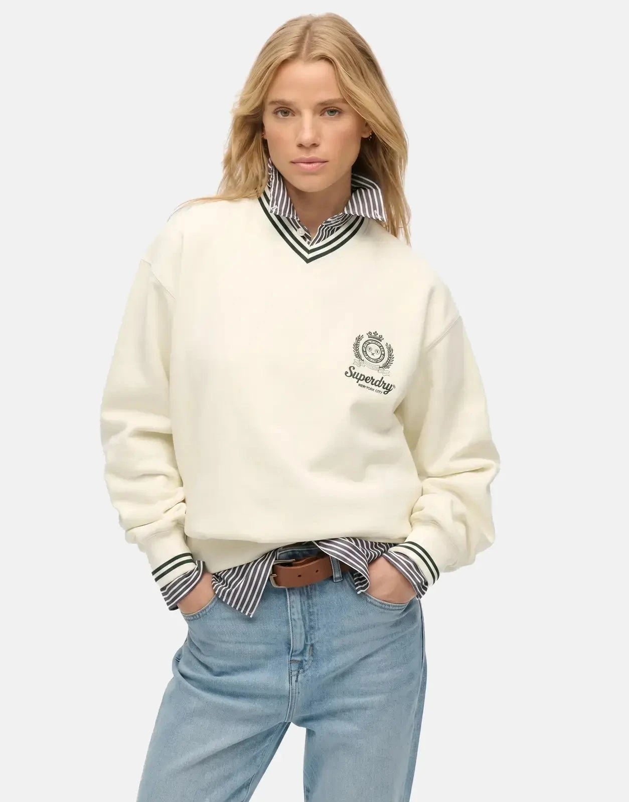 Superdry Country Club Loose Crew Off White Sweatshirt - Subwear