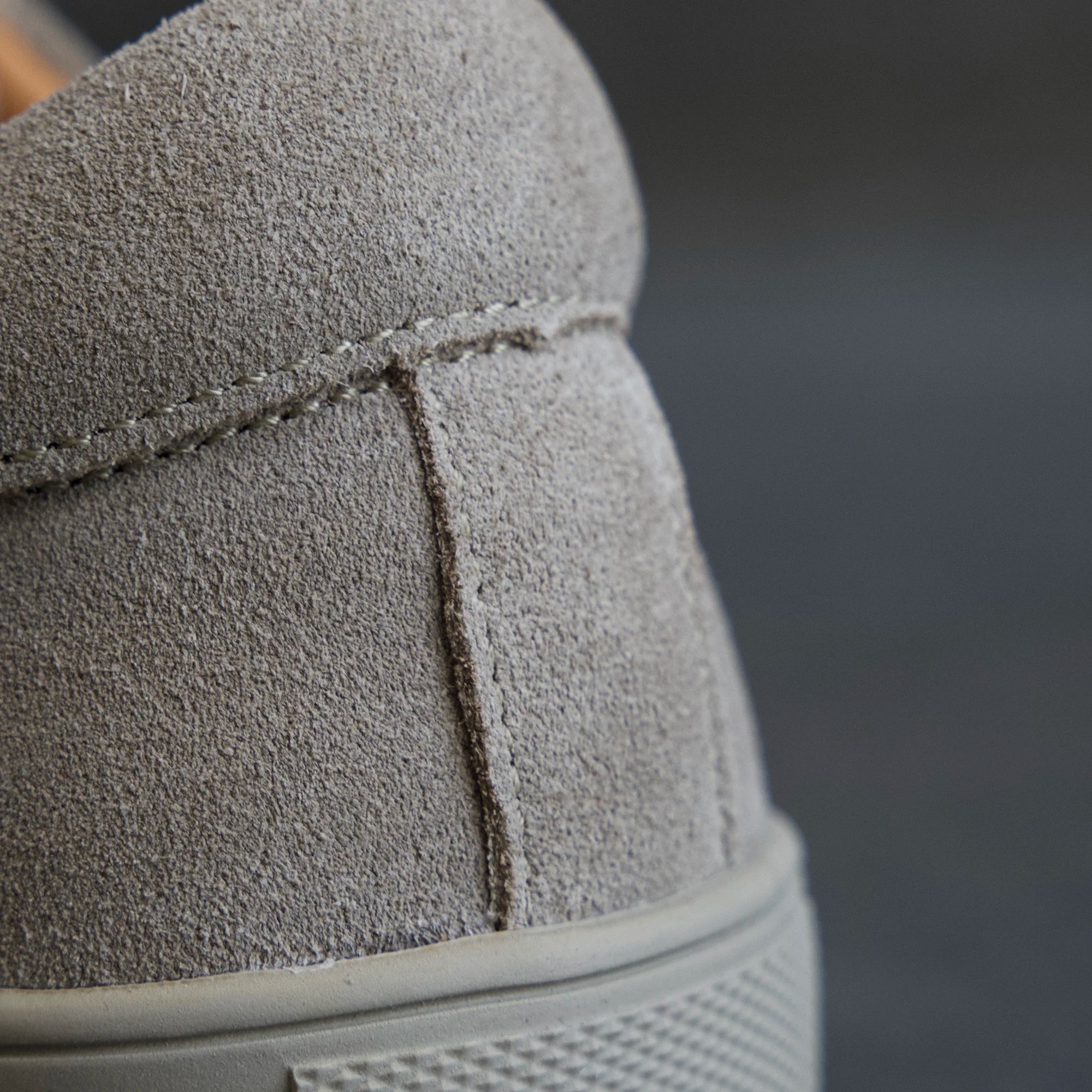 Fade Esssential Sneaker Suede Taupe