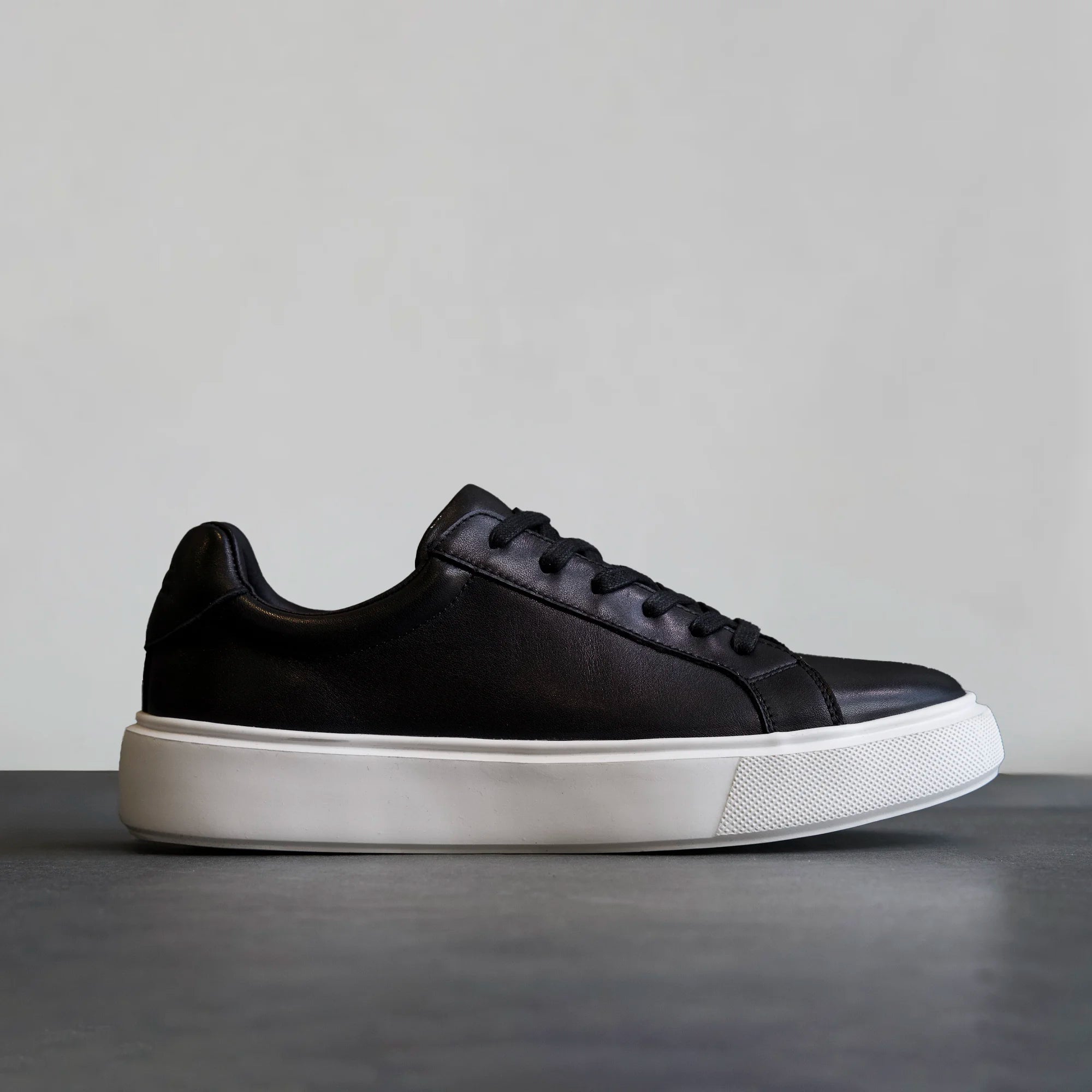 Fade Iconic Sneaker Nappa Leather Black