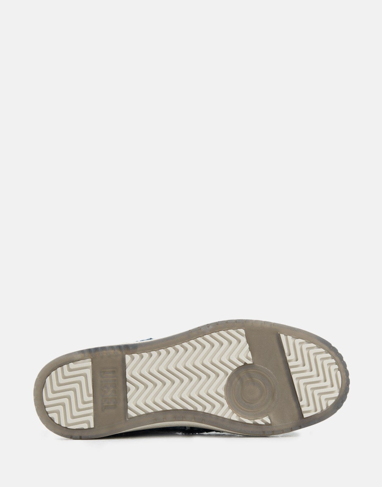 Diesel Tracker-D Low Sneakers in black with breathable mesh panels and stylish design.