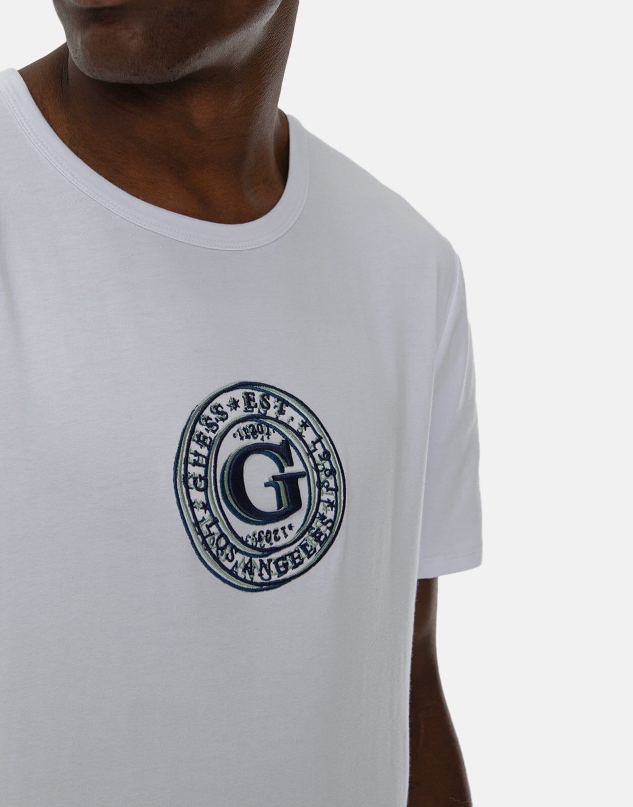 Guess Round Logo T-Shirt White - Subwear