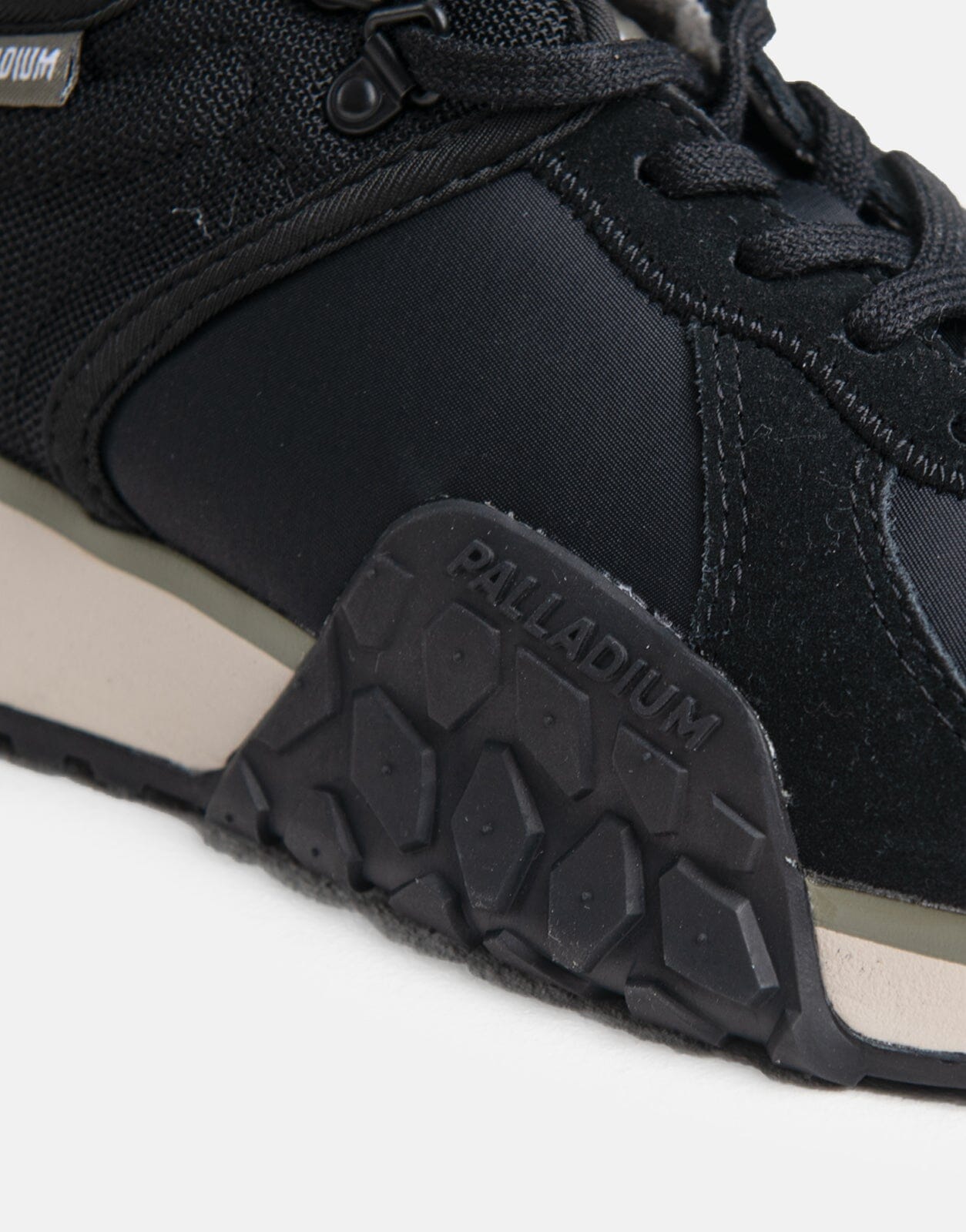 Palladium Troop Runner Sneakers Black - Subwear