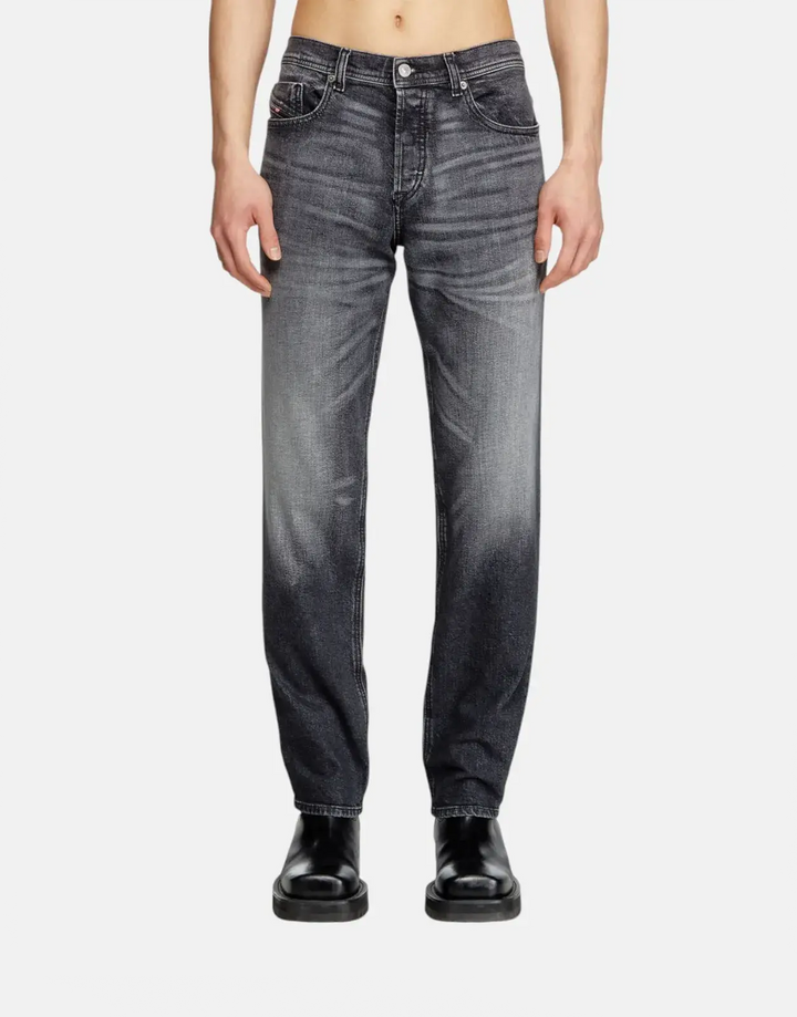 Diesel 2023 D-Finitive Taper Jeans - Subwear