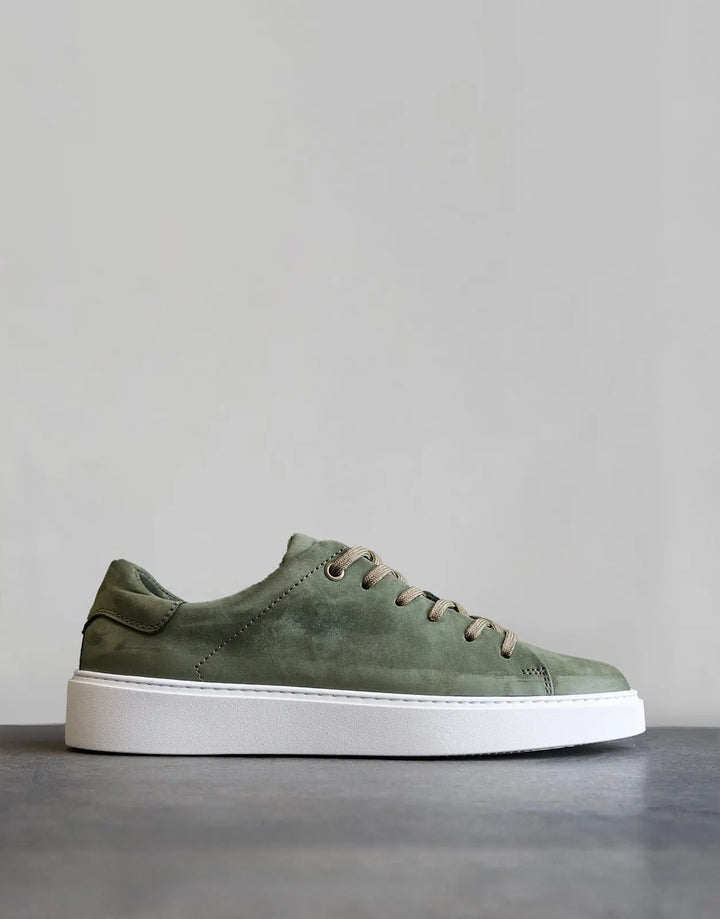 Fade Essential Green Sneakers - Subwear