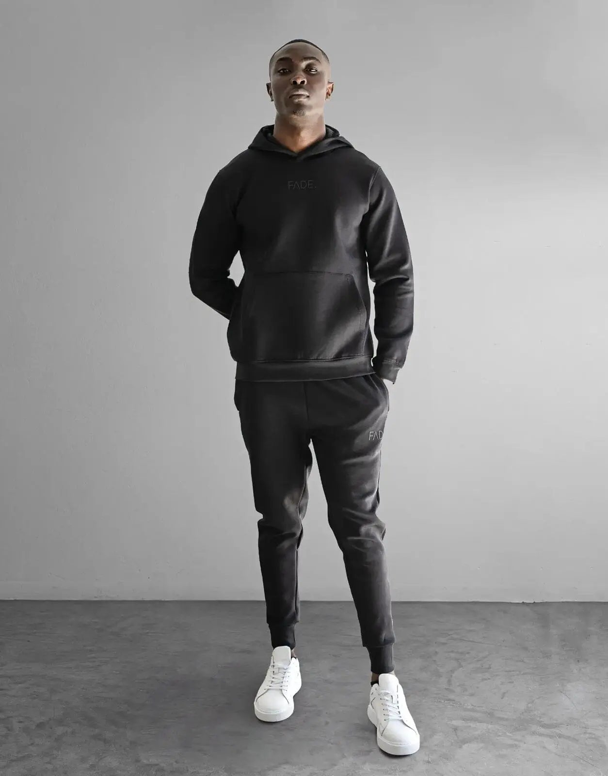 Fade Essential Hooded Black Sweatshirt - Subwear
