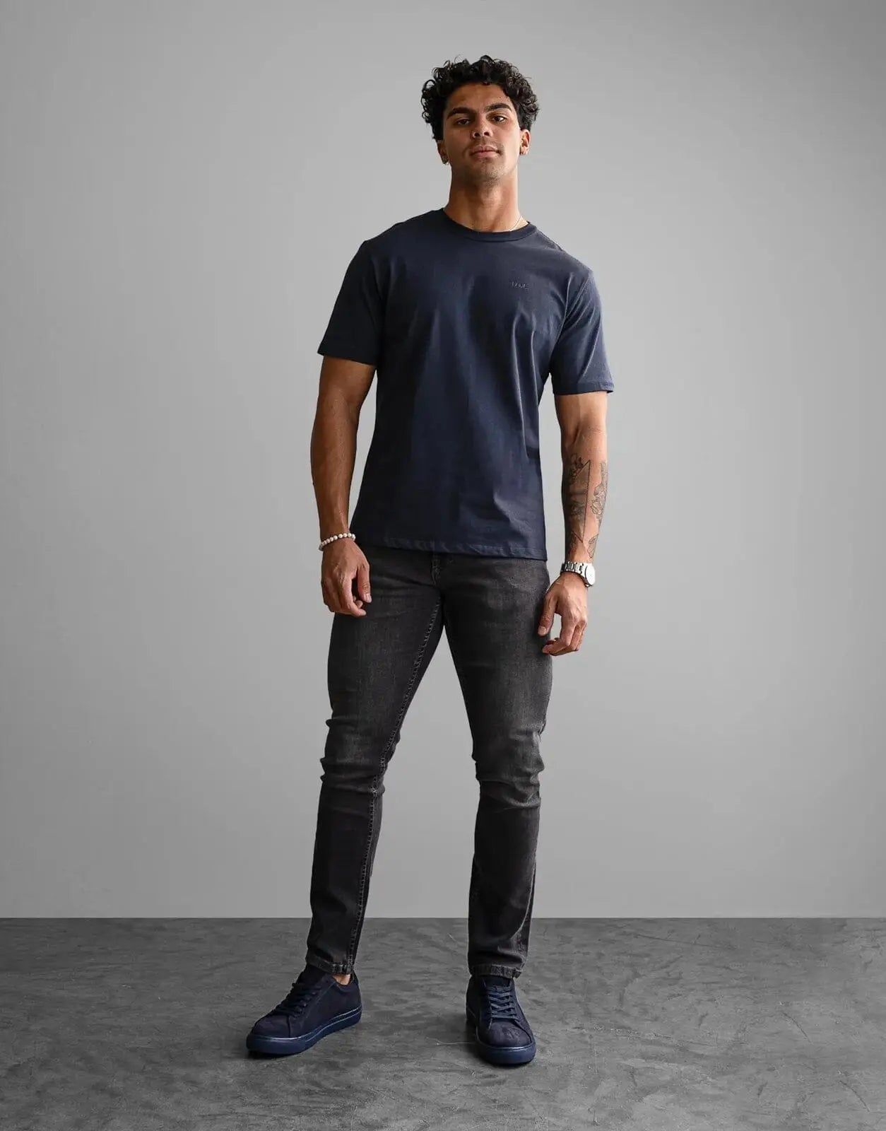 Fade Essential Navy T-Shirt - Subwear