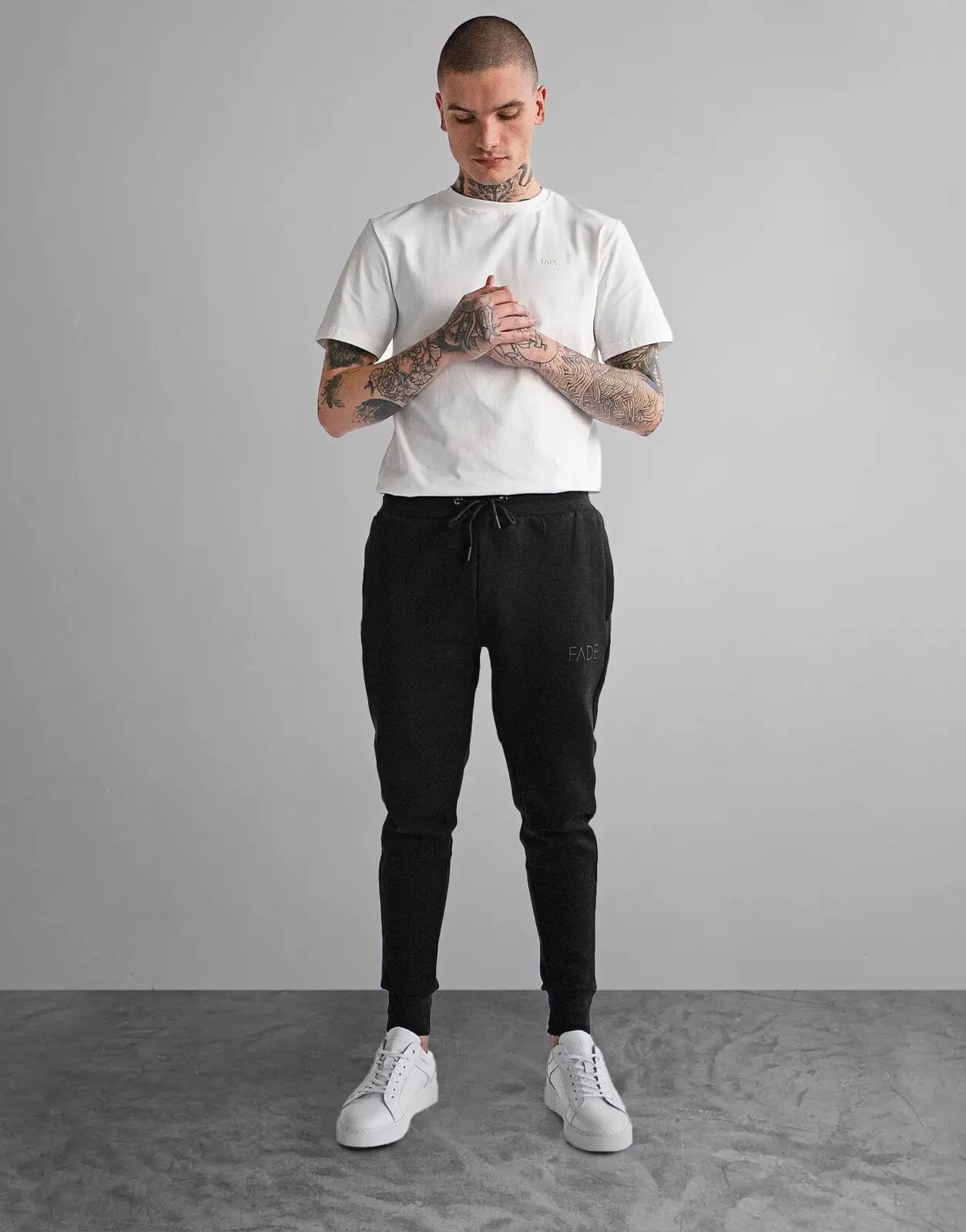 Fade Essential Sweatpants Black - Subwear