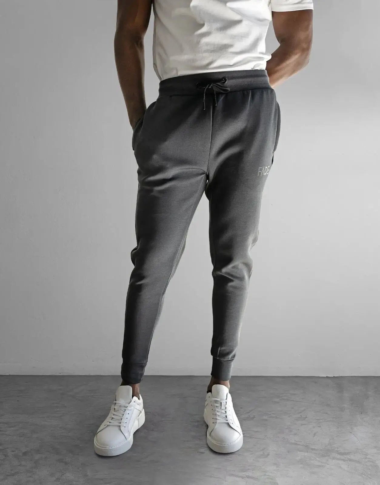 Fade Essential Sweatpants Green - Subwear