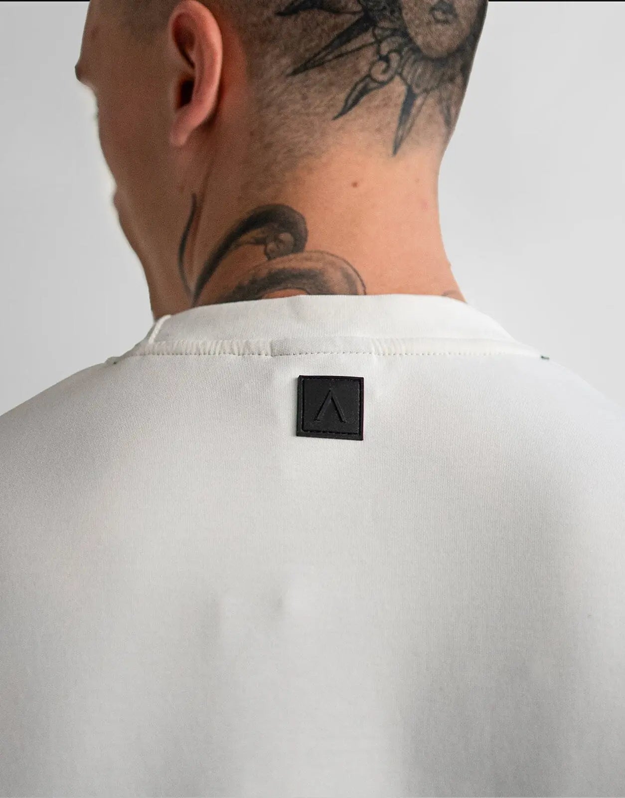 Fade Essential Sweatshirt Off-White - Subwear