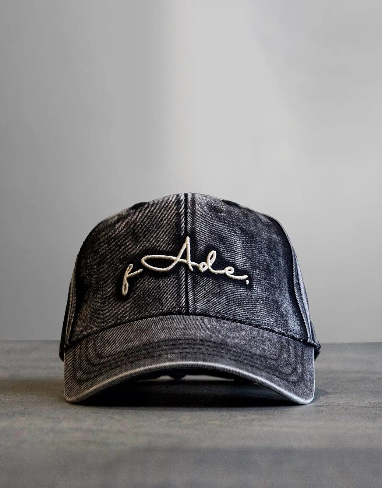 Fade Signature Washed Grey Cap - Subwear