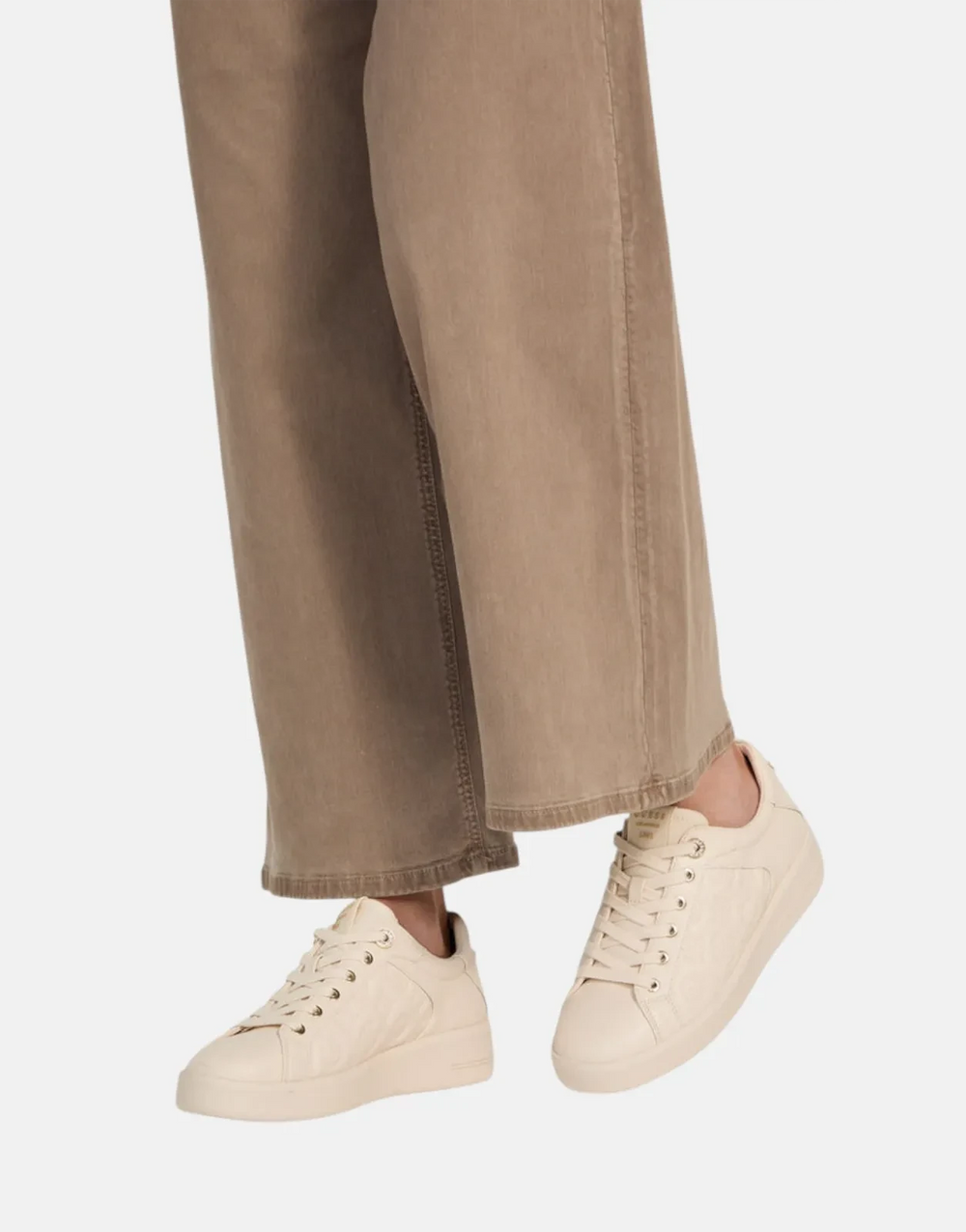Guess Ronii Natural Sneakers - Subwear