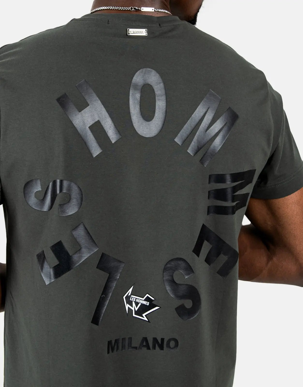 Les Hommes Arrow Back Print Mil Green T-Shirt - Subwear