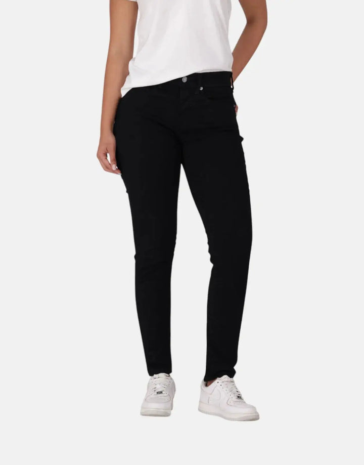 Levi's Curvy Hirise Super Skinny Black Saturation Jeans - Subwear