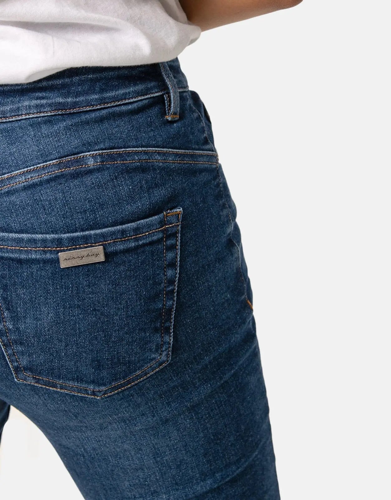 Sissy Boy Mid Waist Bootleg Jeans Med Vintage - Subwear