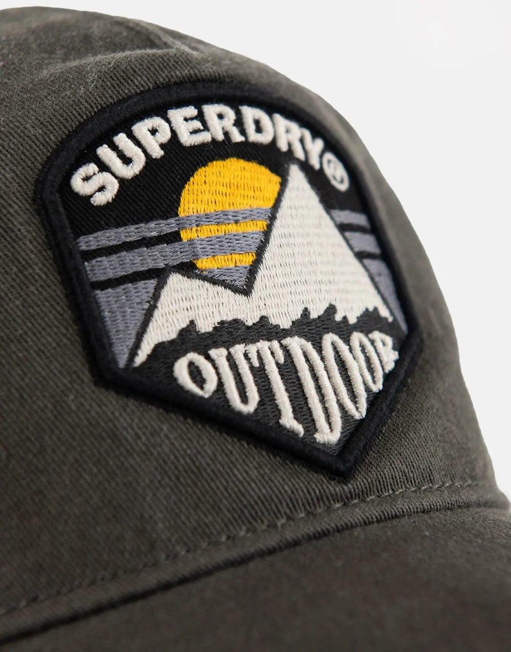 Superdry Graphic Vintage Black Trucker Cap - Subwear