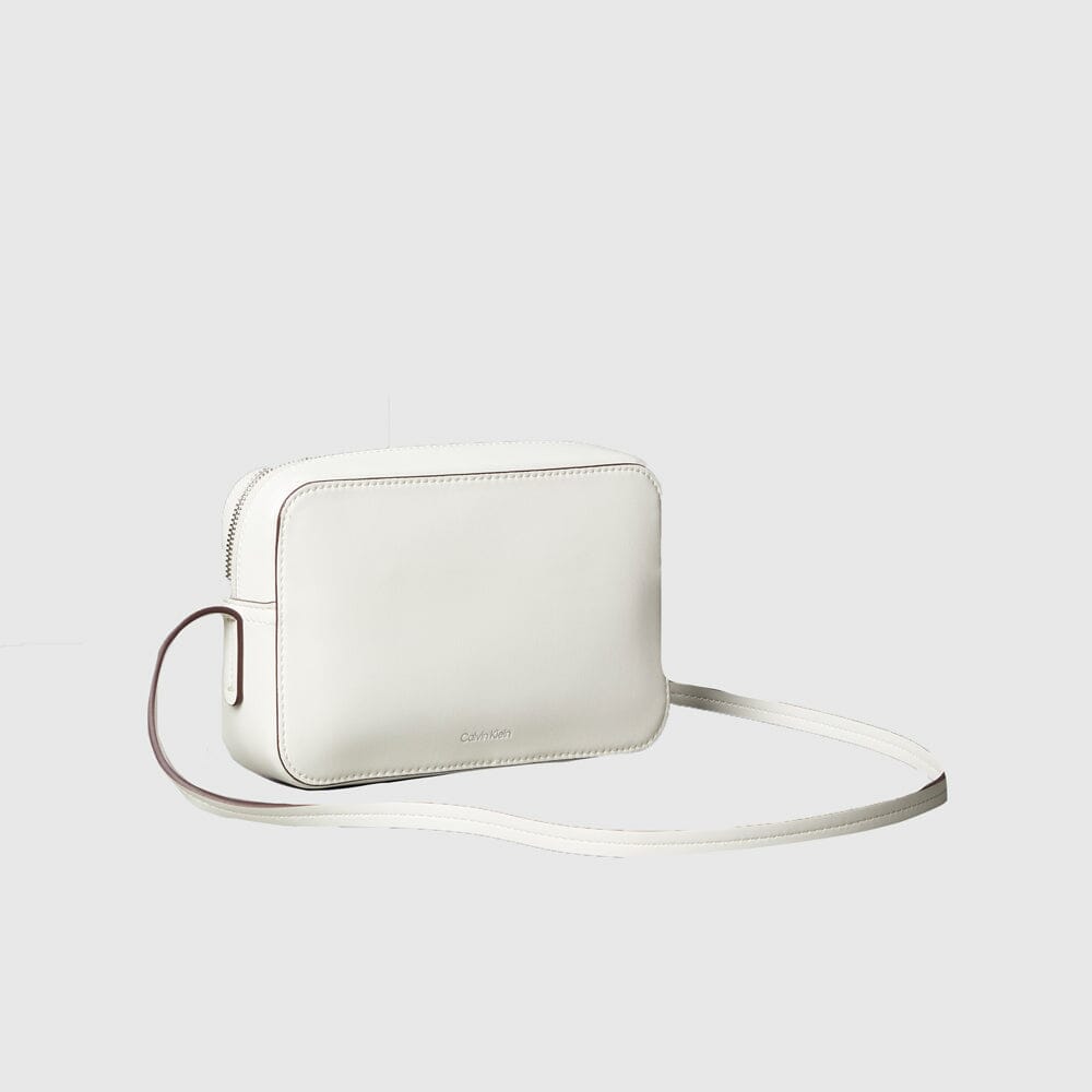 Calvin Klein Camera Bag Wht - Subwear