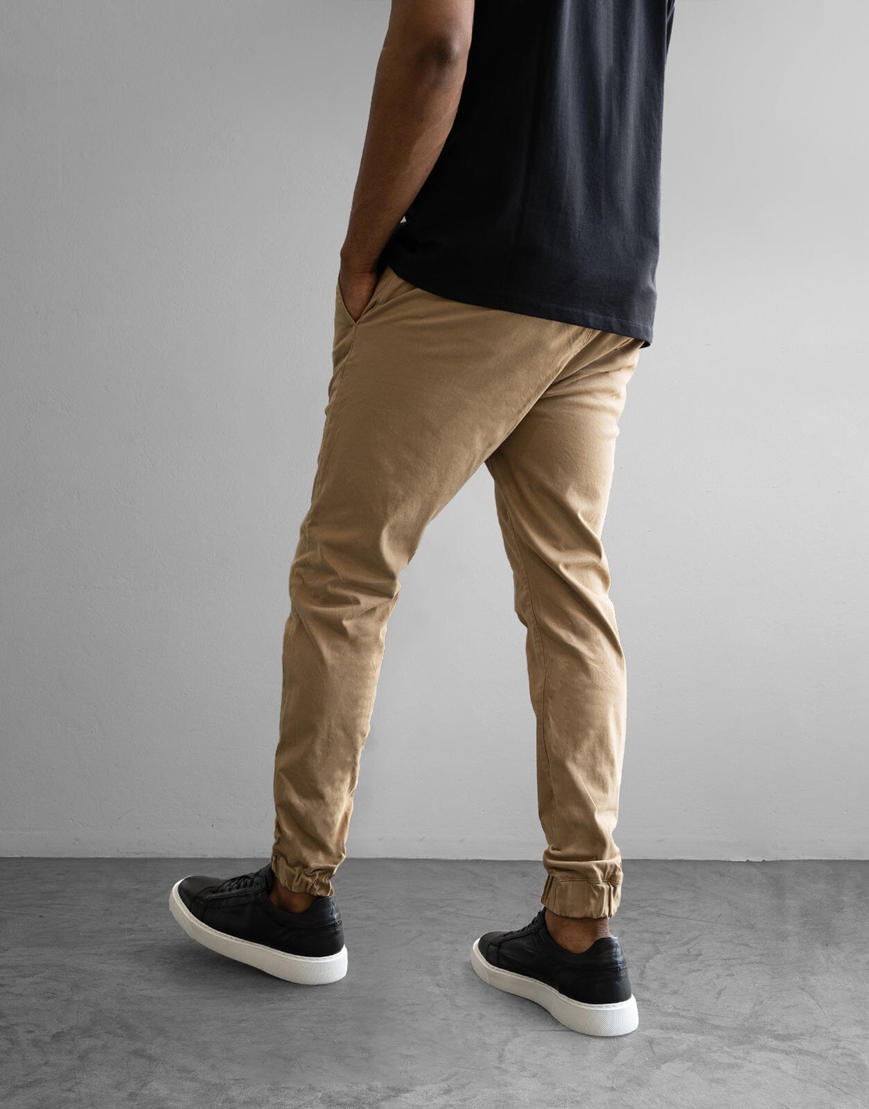 Fade Essential Cuffed Jogger Stone - Subwear