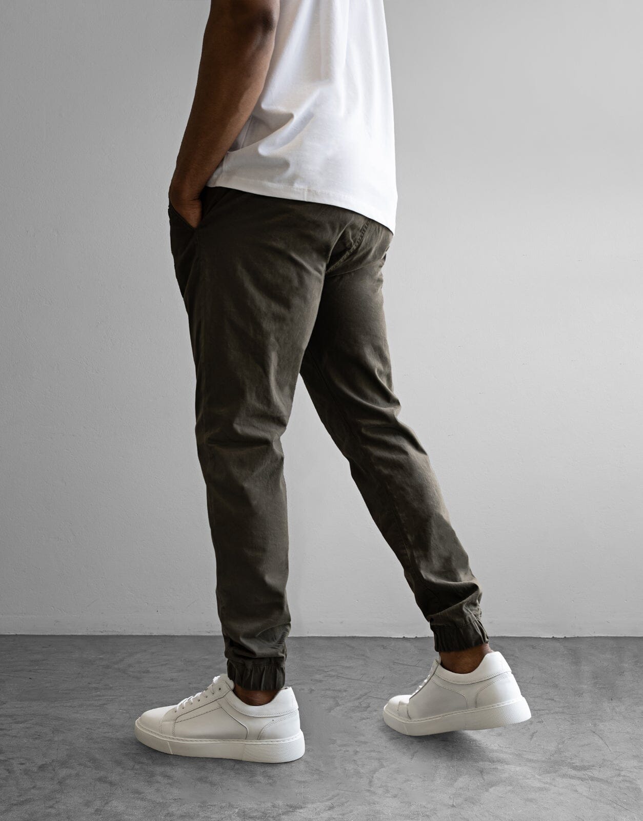 Fade Essential Cuffed Jogger Green - Subwear