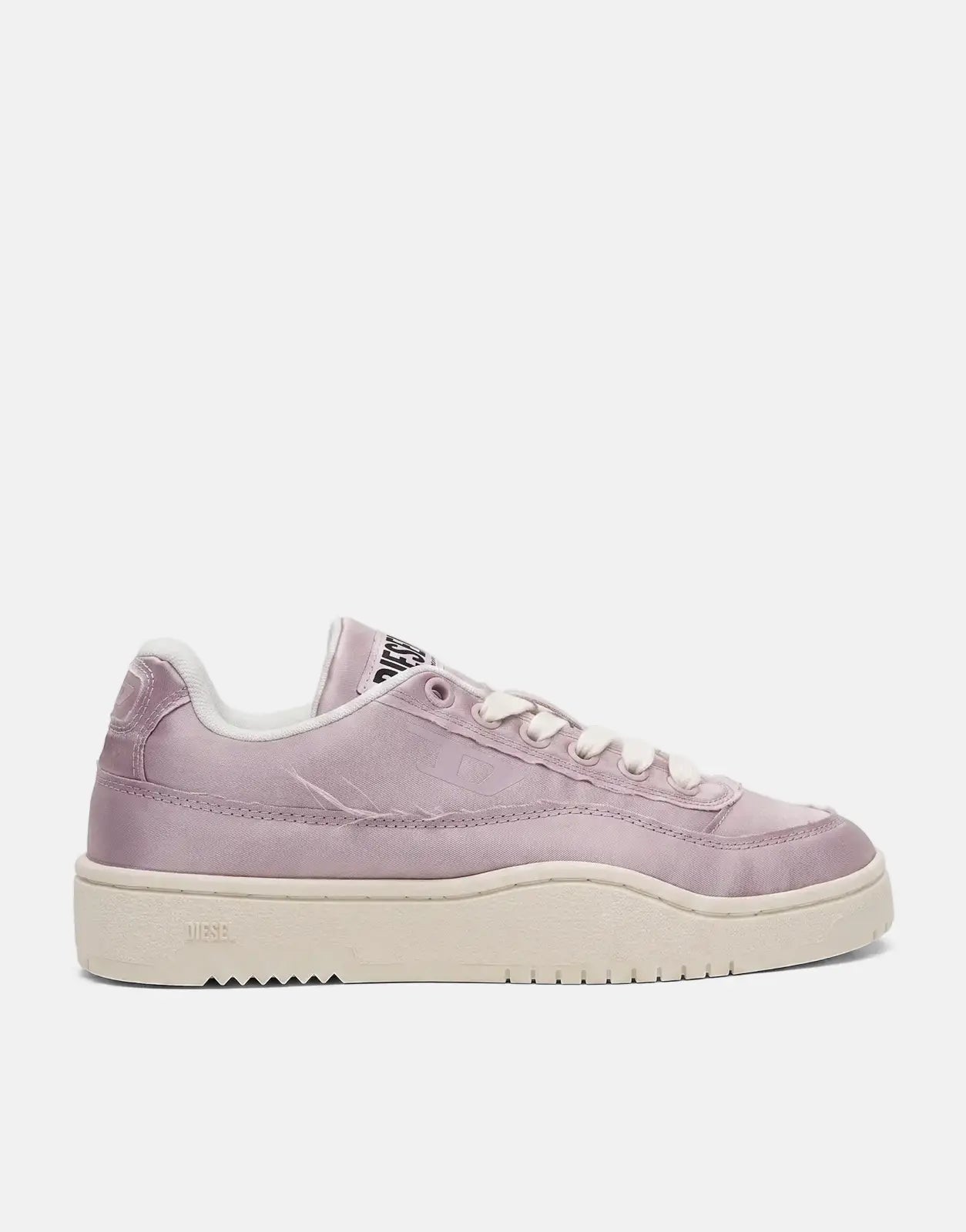Diesel S-Tracker D Low Sneakers in light purple textile with white laces and off-white platform sole, side view.