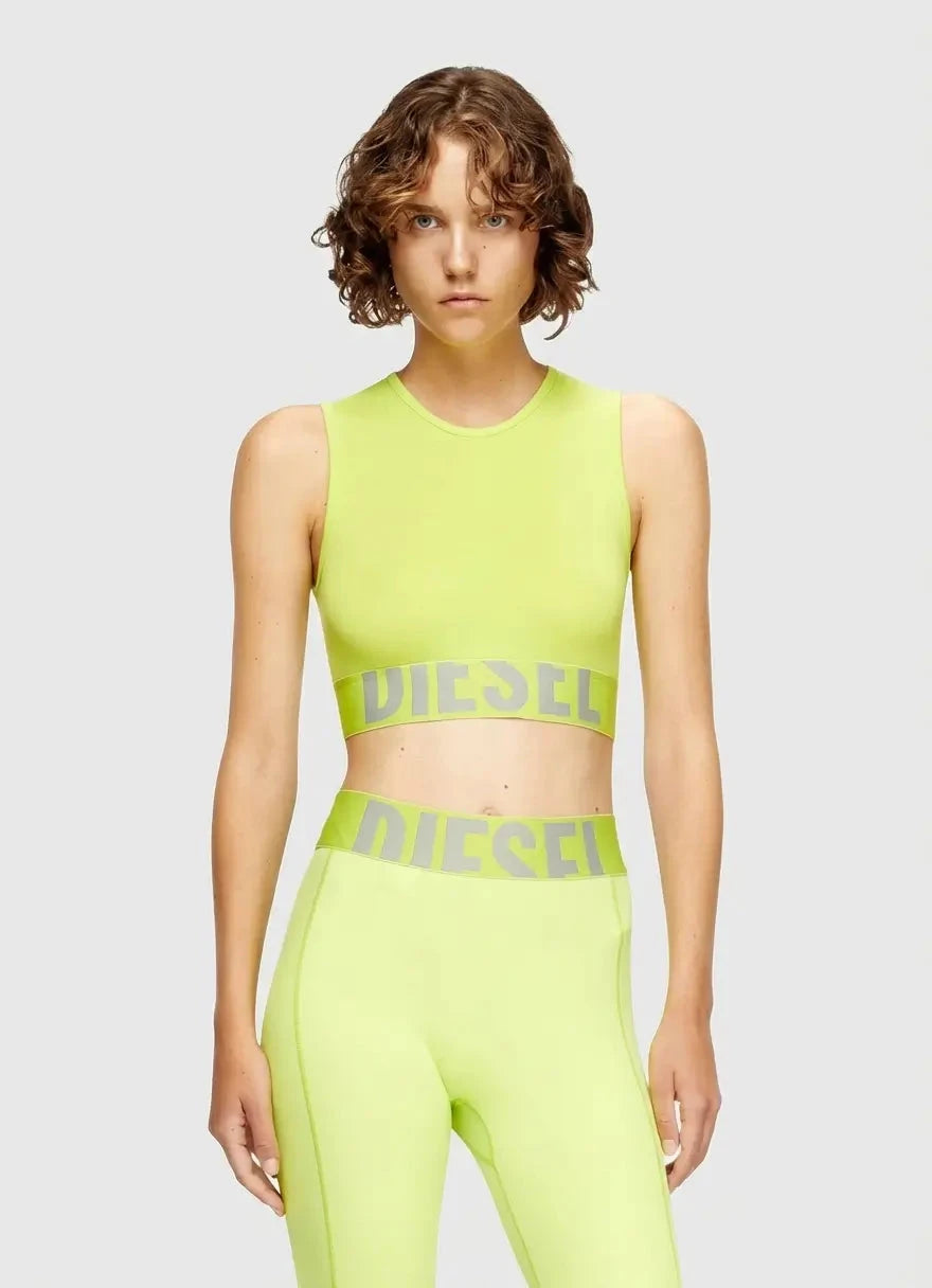 洗練されたデザイン　DIESEL ADA-D-POP Tank　L Women's Cropped tank top with cut-off logo | White | Diesel