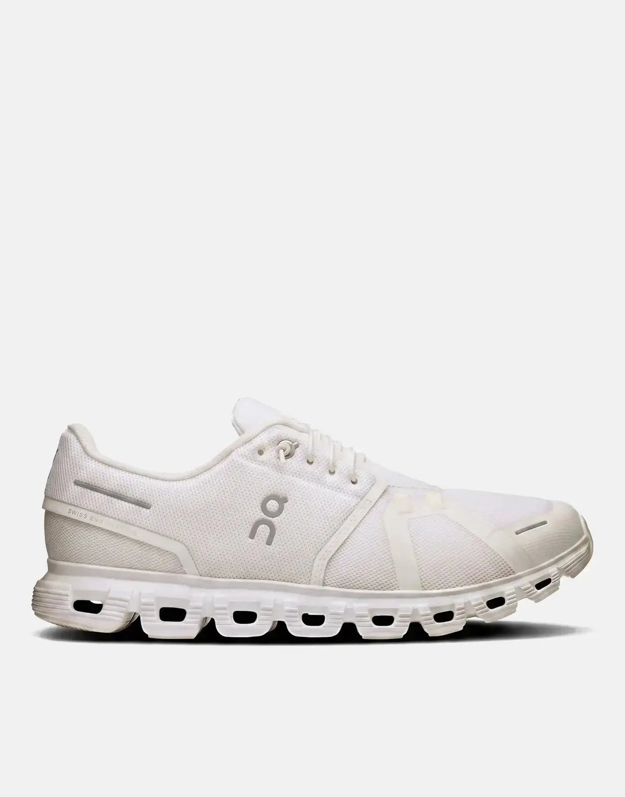 On Men's Cloud 6 White Sneakers - Subwear