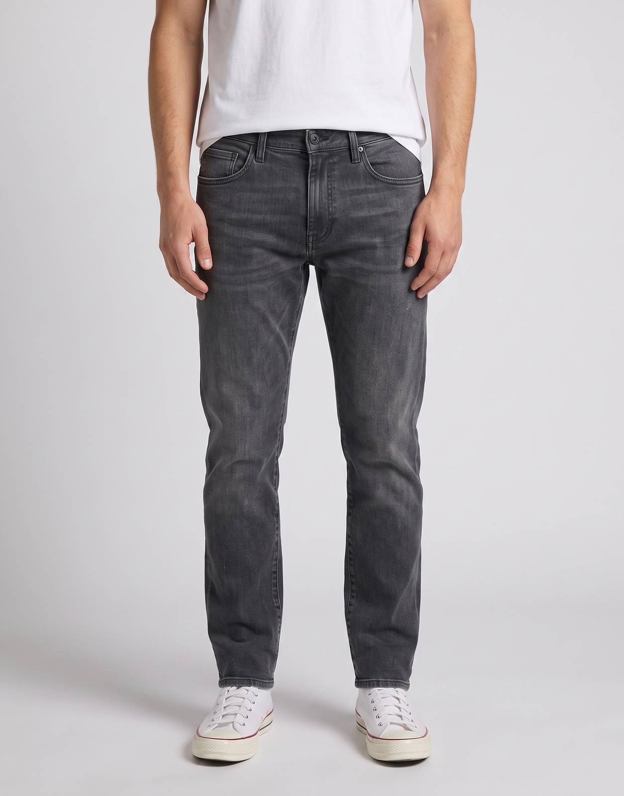 Replay Hyperflex Colour Ed. Jeans Blk, dark grey slim-fit jeans for men, worn by a male model with a white t-shirt.