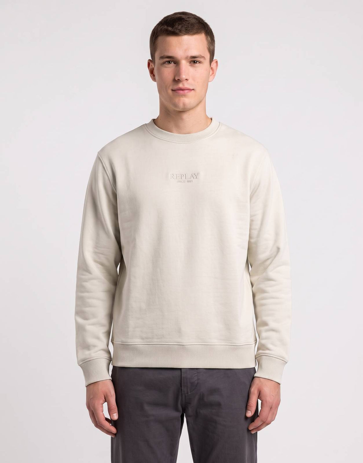 Men's light beige Replay Since 1981 Cloud Sweatshirt with a round neck and long sleeves, front view.